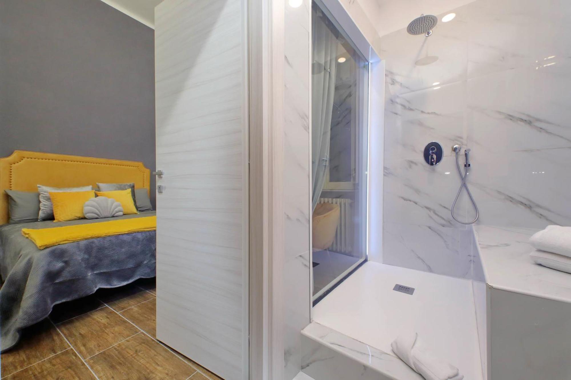 Apartment Elegant And New 3 Bedrooms Apt Near S. Peter! *