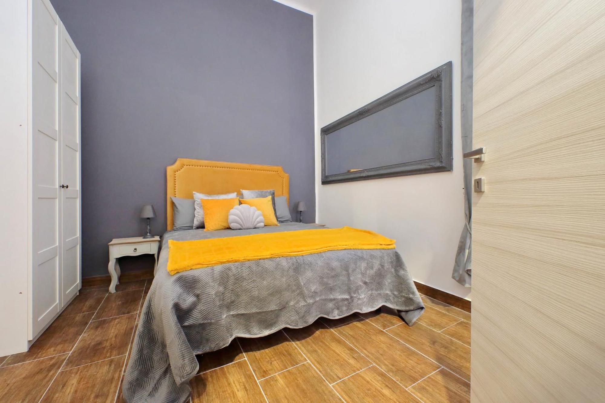 Elegant And New 3 Bedrooms Apt Near S. Peter!