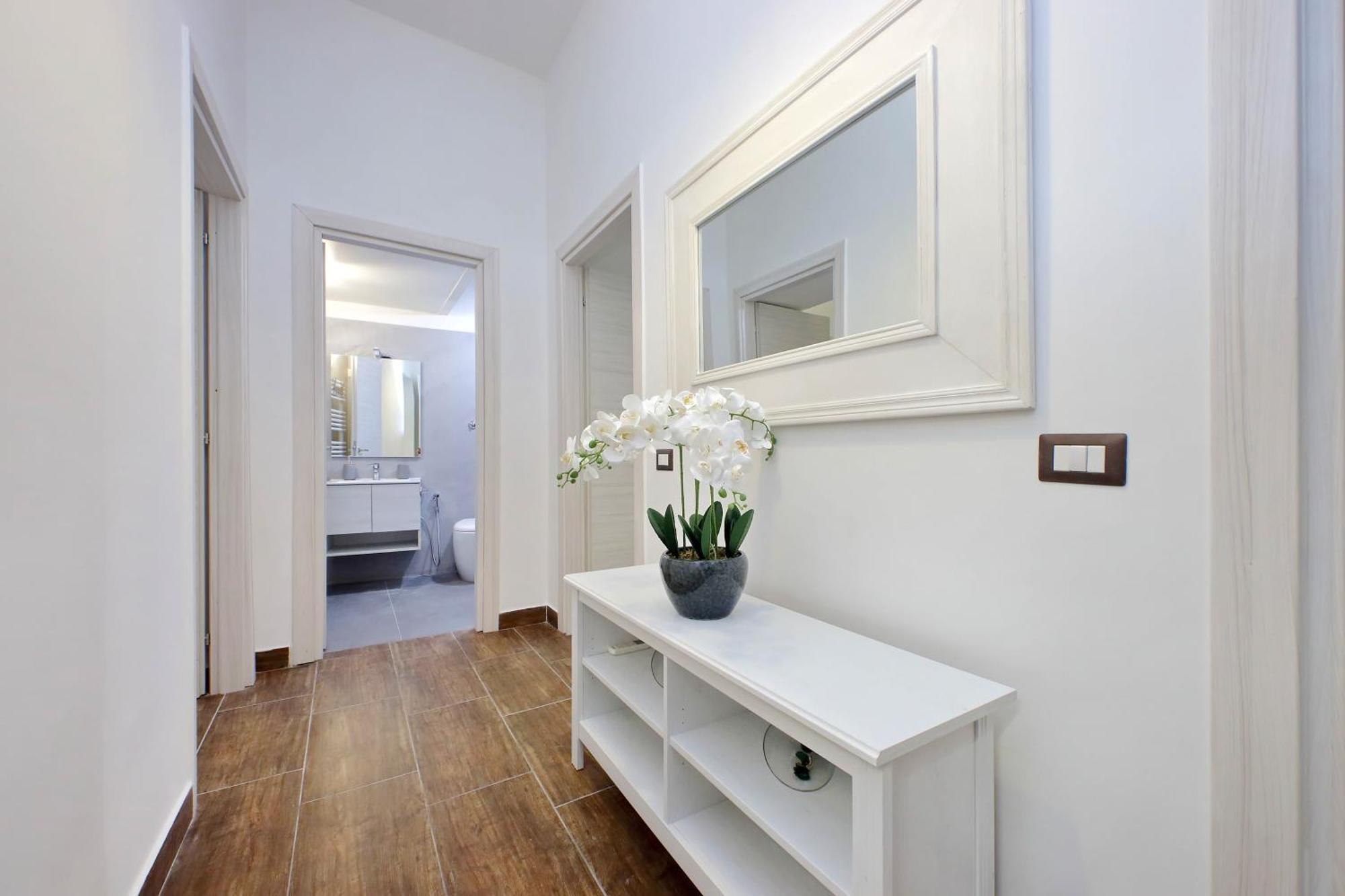Elegant And New 3 Bedrooms Apt Near S. Peter! Apartment *