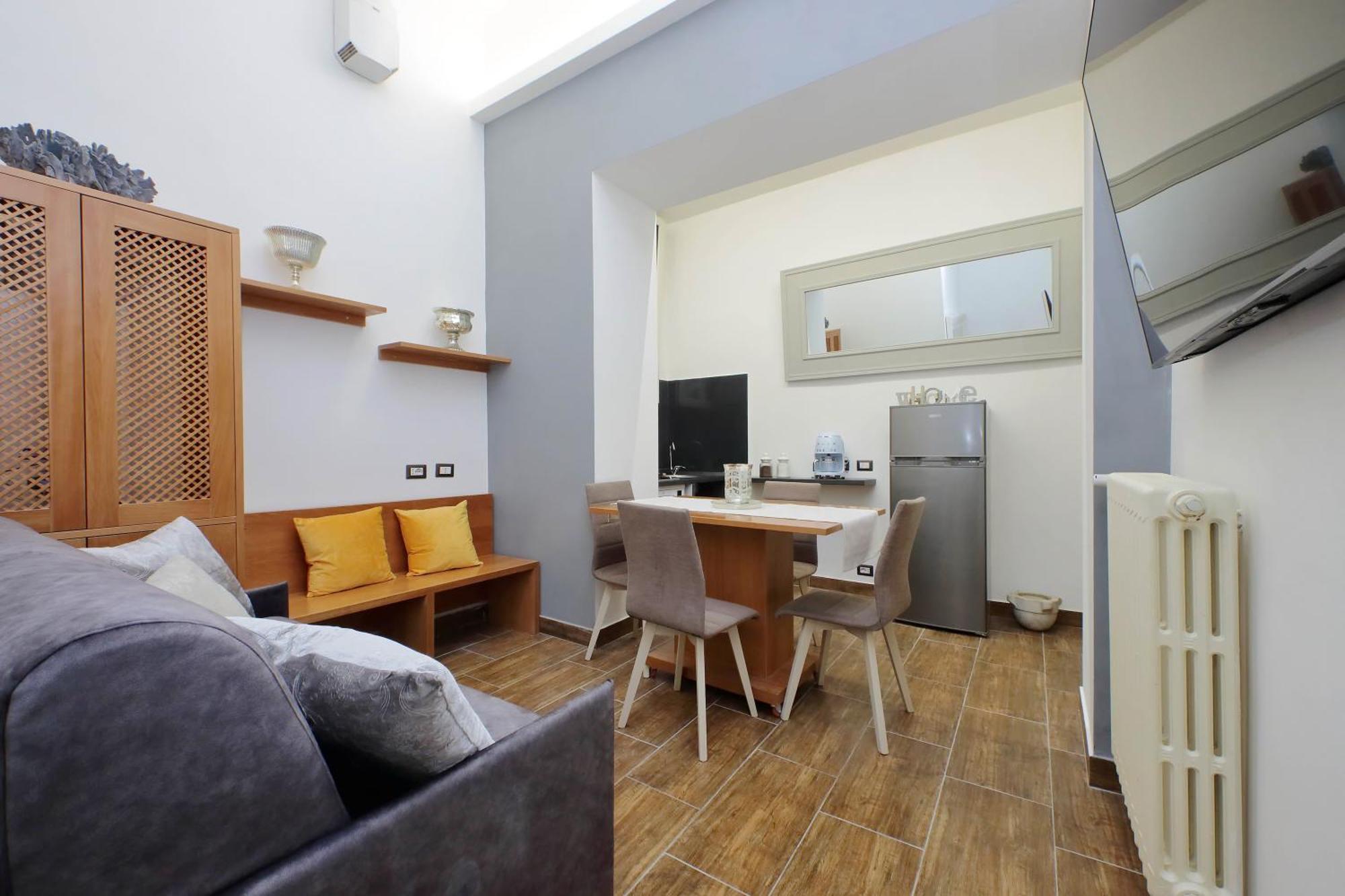 Elegant And New 3 Bedrooms Apt Near S. Peter! Rom